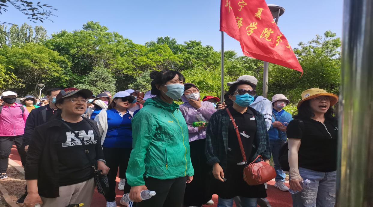 说明: c8fbf7801749772df389618eaea09e3